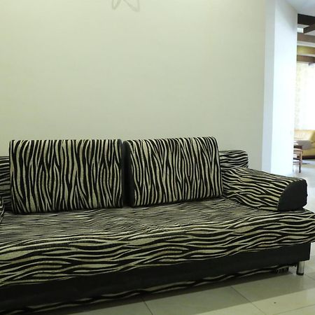 Rent Inn Yerevan On Sakharov Square Exteriör bild
