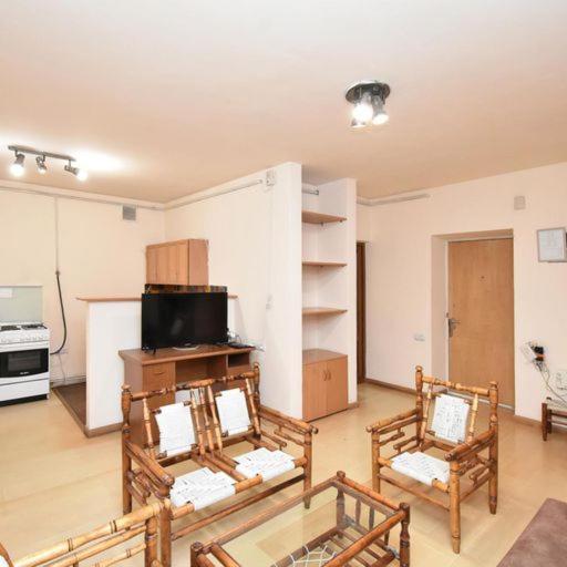 Rent Inn Yerevan On Sakharov Square Exteriör bild