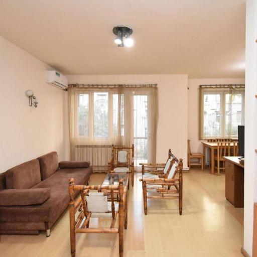 Rent Inn Yerevan On Sakharov Square Exteriör bild