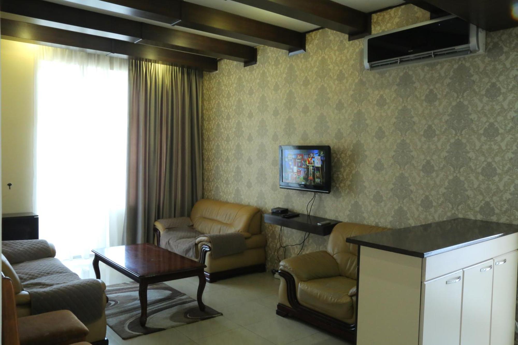 Rent Inn Yerevan On Sakharov Square Exteriör bild
