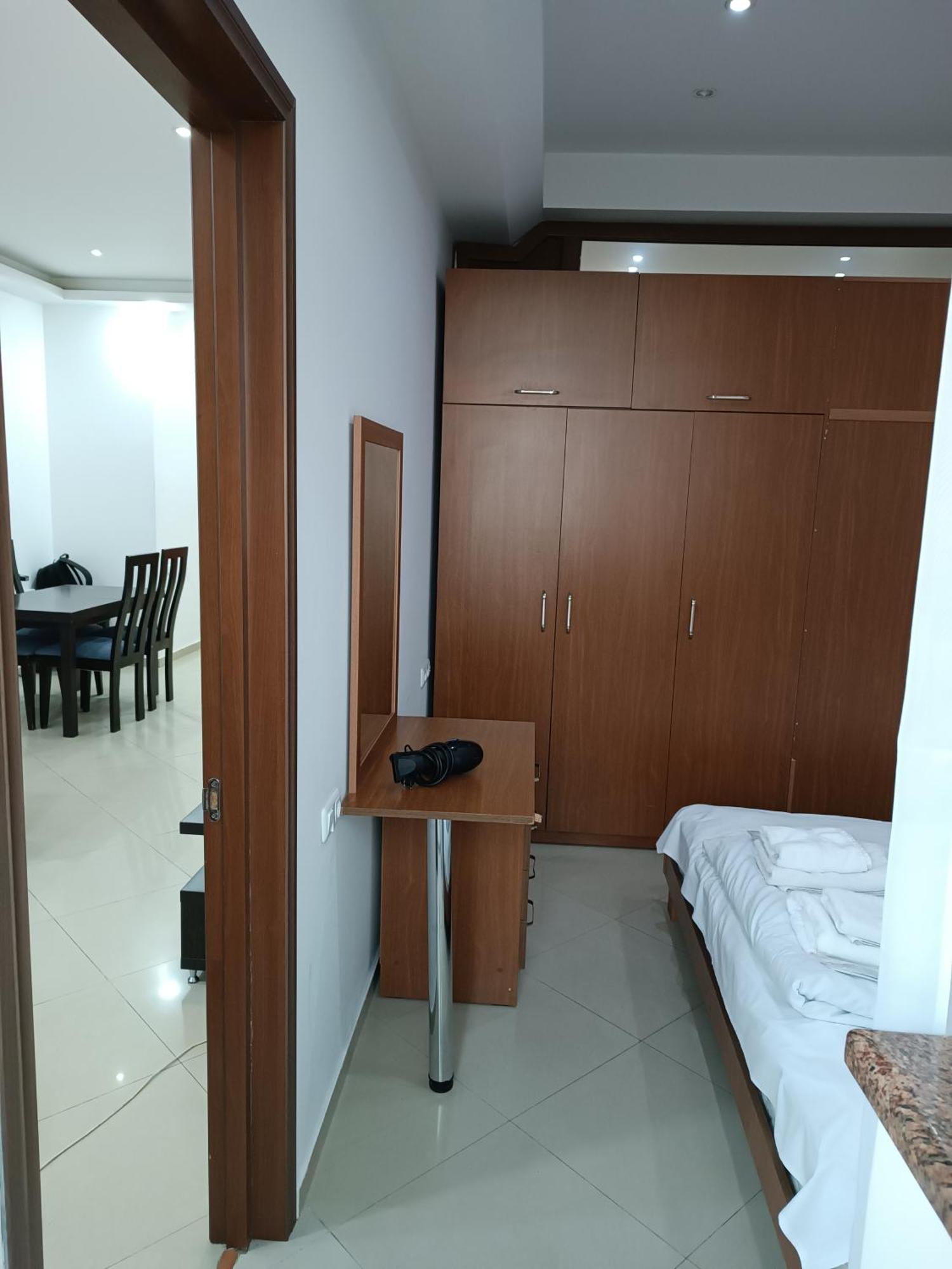Rent Inn Yerevan On Sakharov Square Exteriör bild